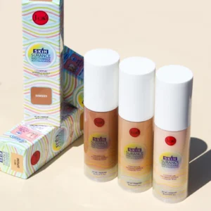 Coverage Silky është një fondatinë e lëngshme me mbulim maksimal